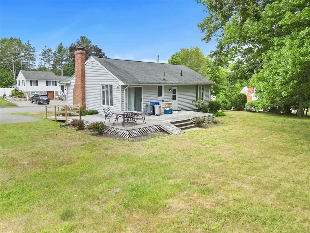 Photo of 41 Samoset Rd