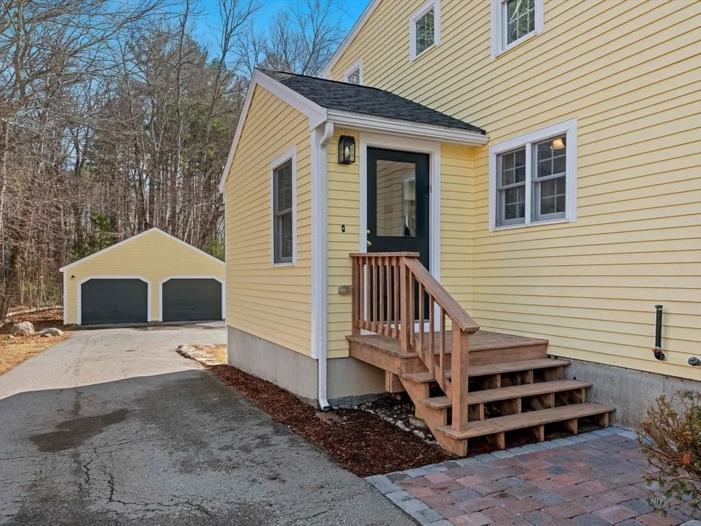 Photo of 7 Mohawk Drive