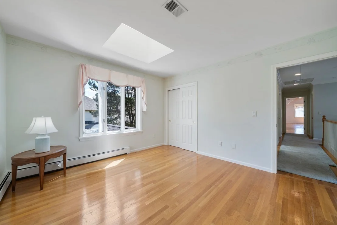Photo of 14 Powder House Cir