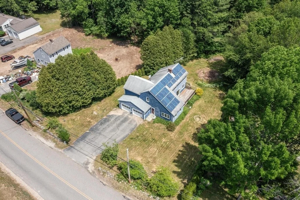 Photo of 90 Royalston Rd