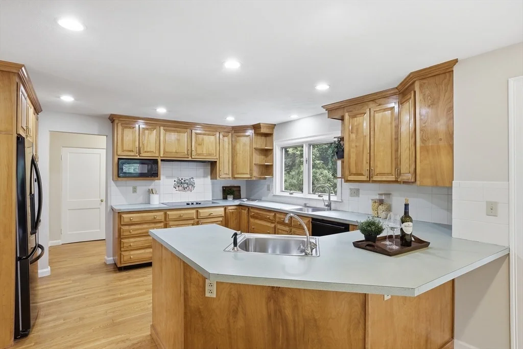 Photo of 106 Concord Rd