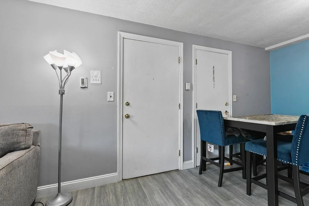 Photo of Unit B at 81 Nicholas Rd