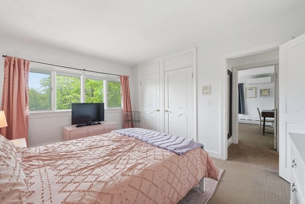 Photo of 1310 Mammoth Rd