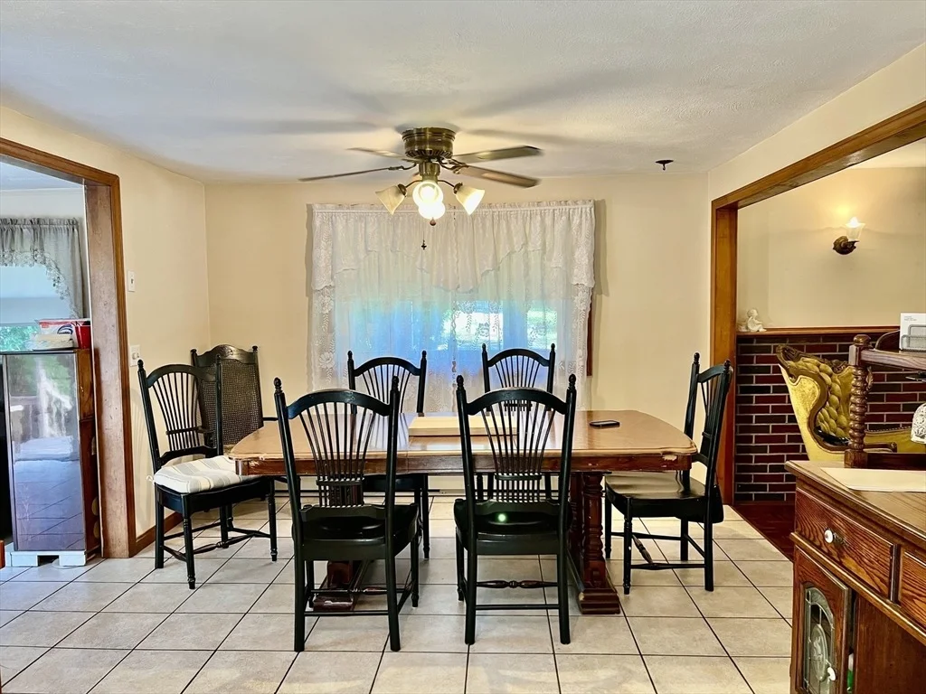 Photo of 60 Carousel Dr.