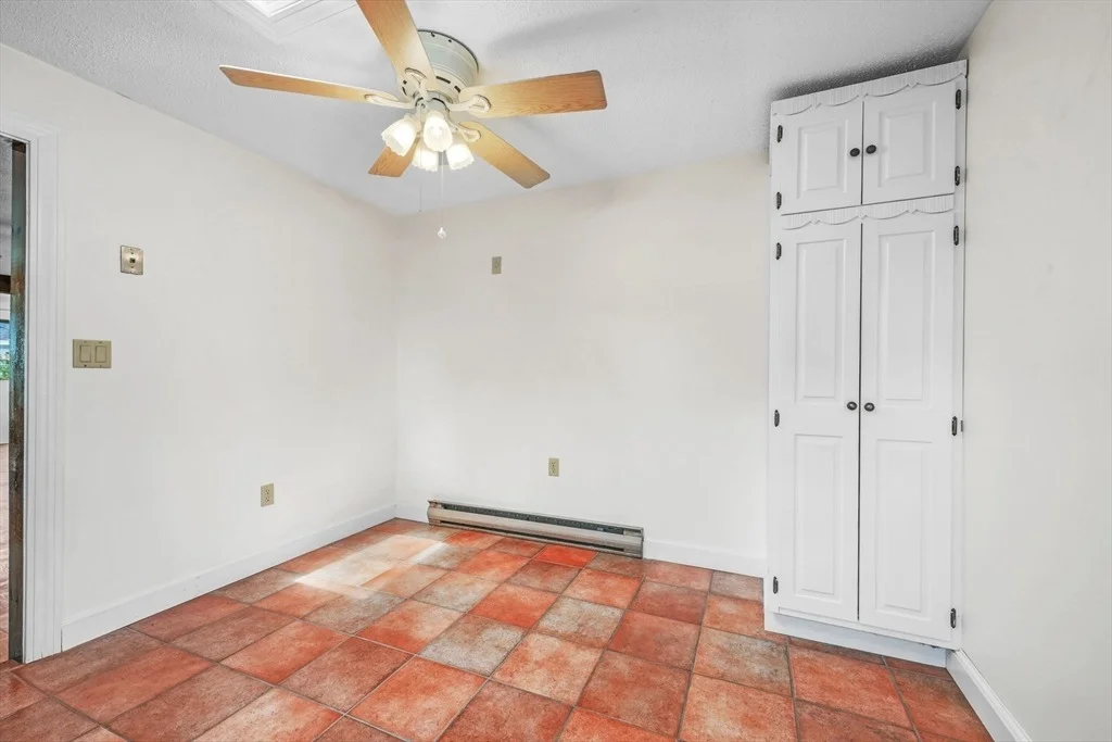 Photo of 8 Barnes St
