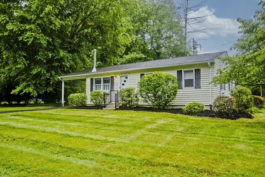Photo of 36 Brookwood Dr