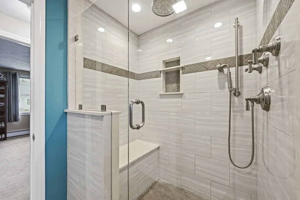 Photo of 153 Hickory Hill Circke