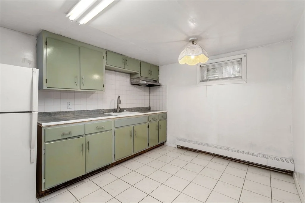 Photo of Unit 1 at 21 Colbourne Cres