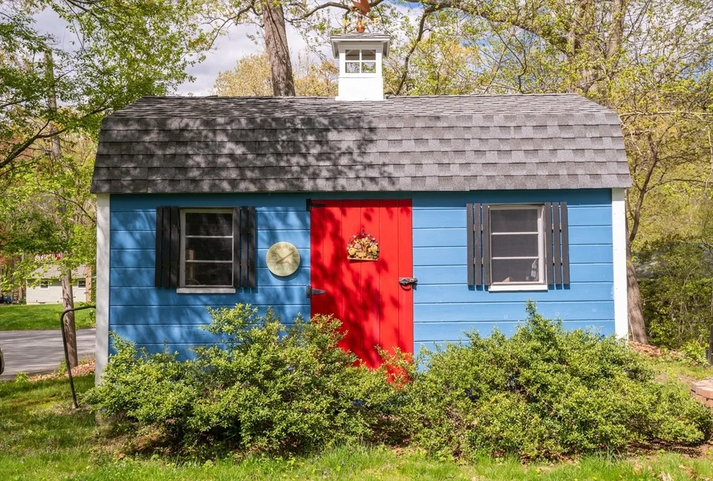 Photo of 37 Colrain Rd