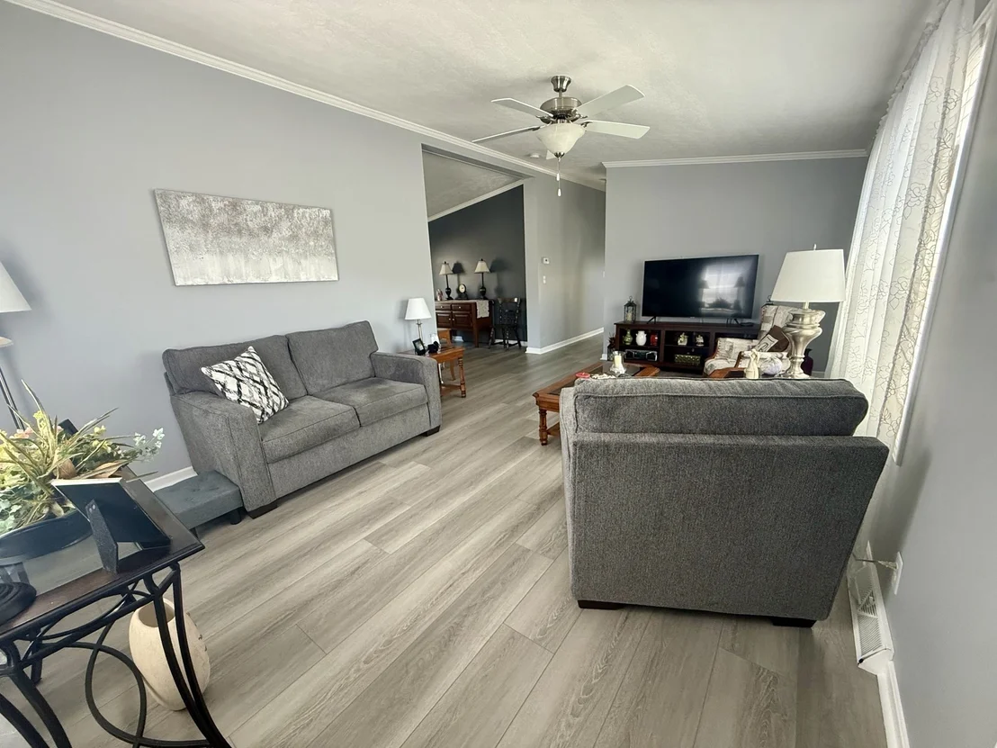 Photo of 156 Vineyard Drive