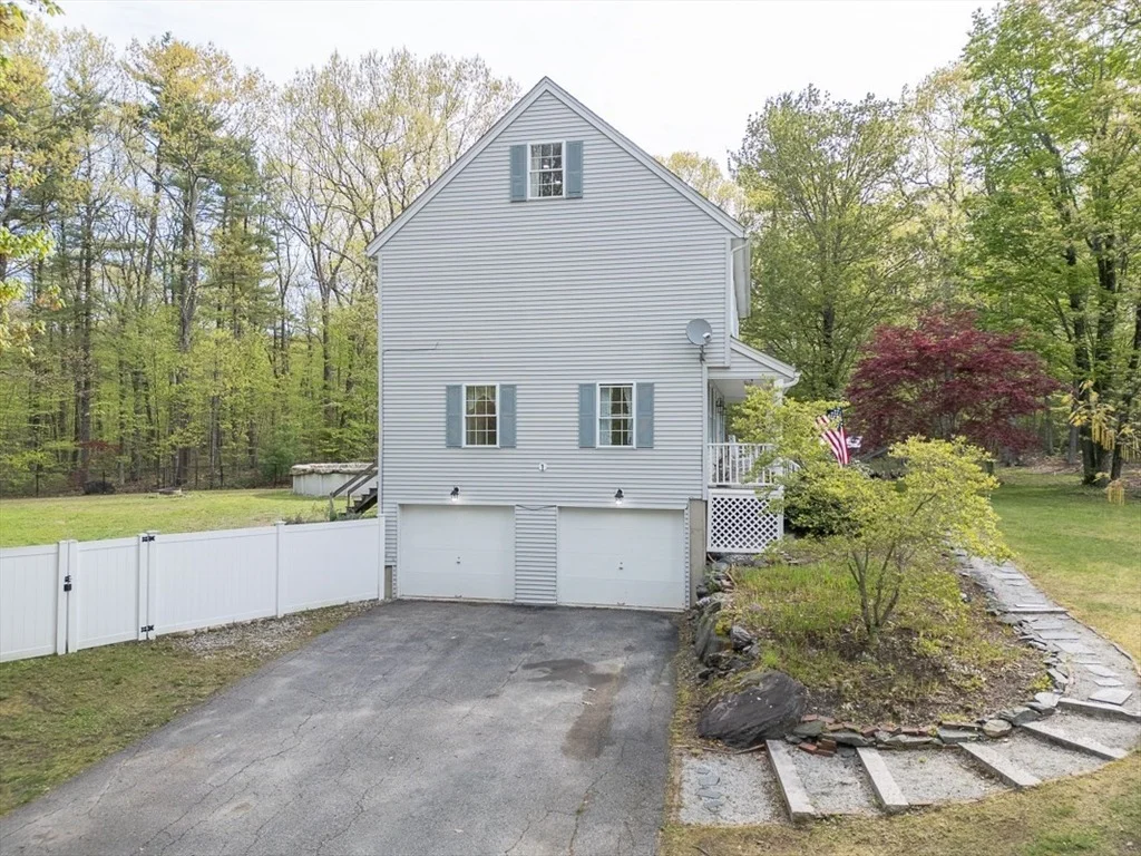 Photo of 1 Kayla Ln