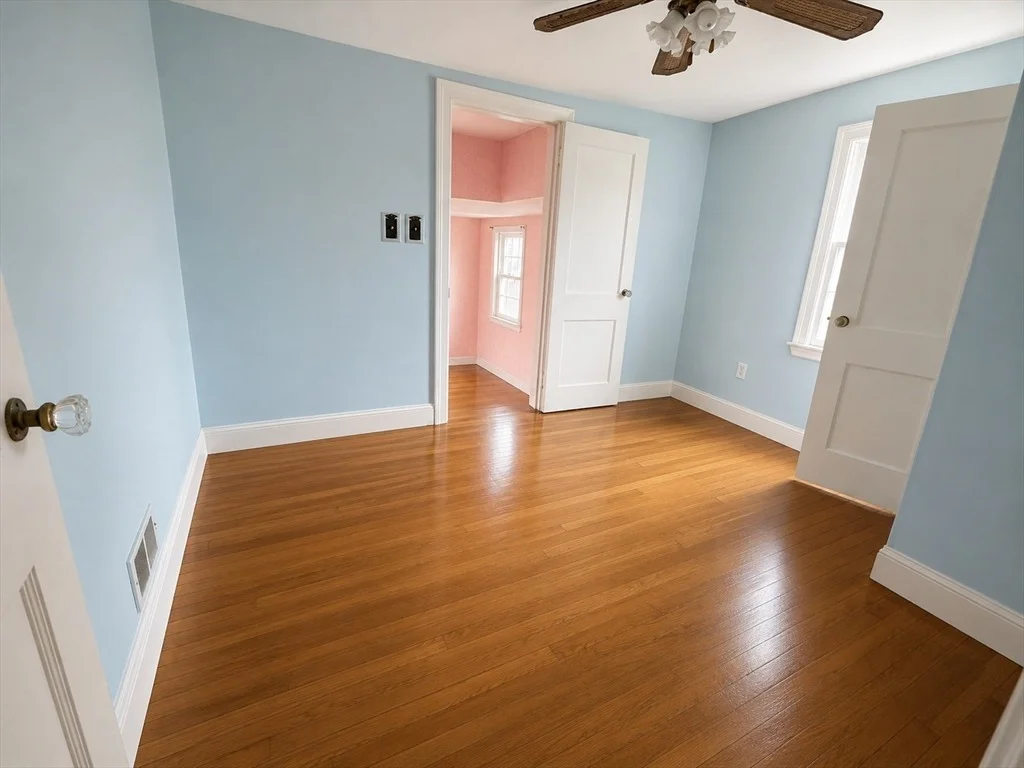 Photo of 63 Oak St