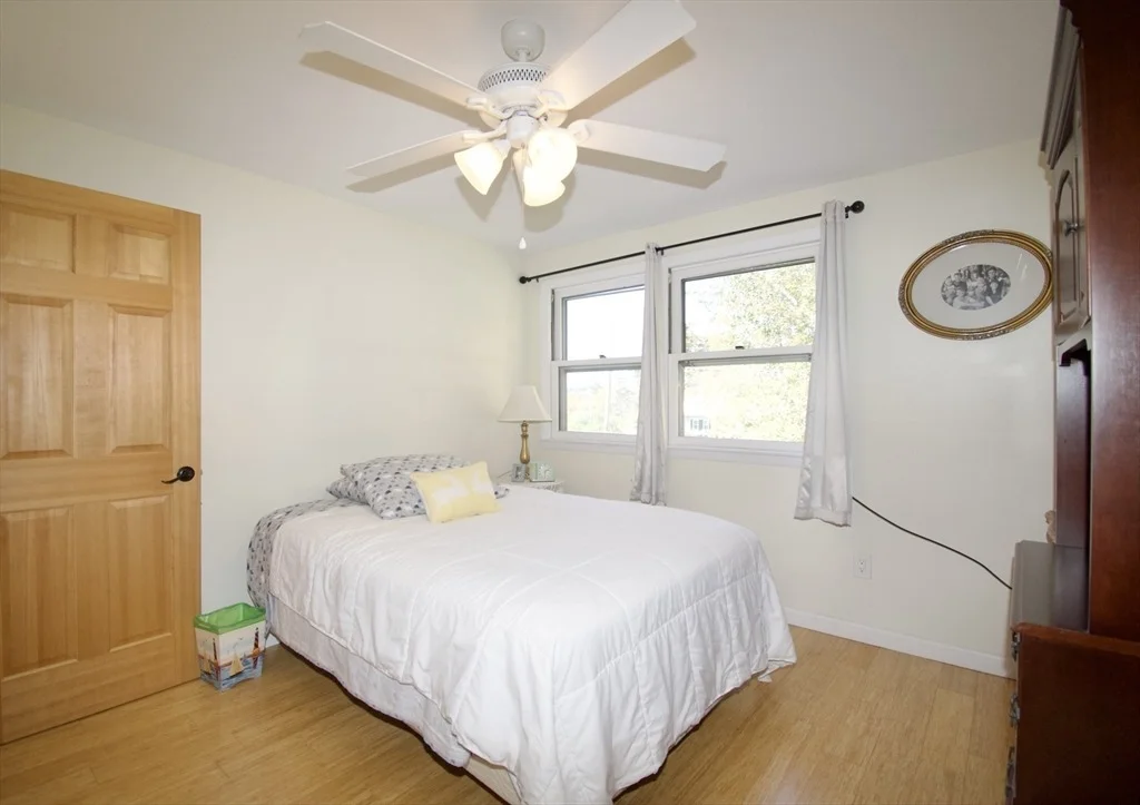 Photo of 2 Barton St