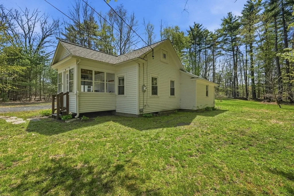 Photo of 52 Log Plain Rd