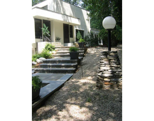 Photo of 268 Edmands Road