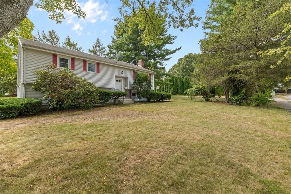 Photo of 5 Hampshire Dr