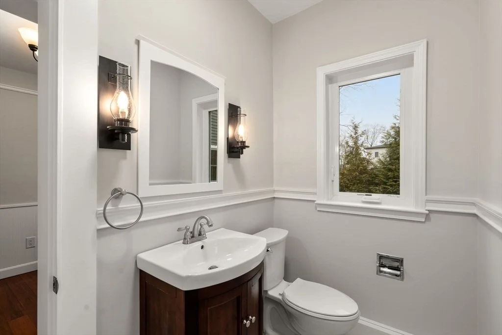 Photo of 85 Schoolmaster Ln