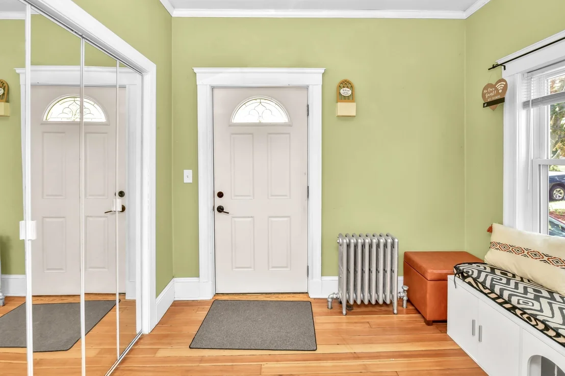 Photo of 7 Williams Ave