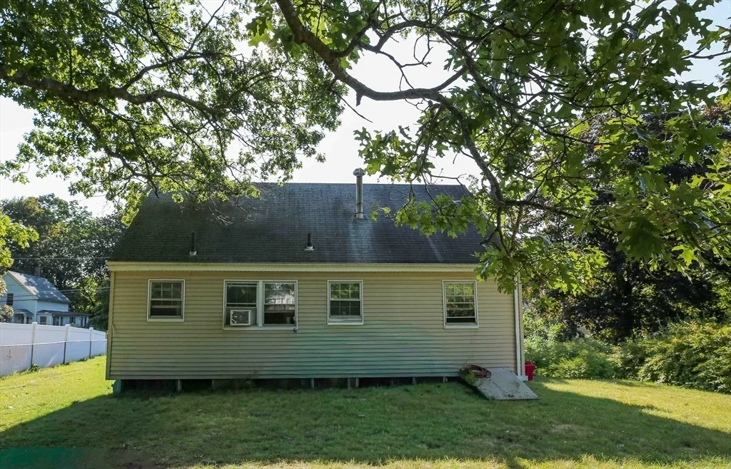 Photo of 4 Stratton Dr
