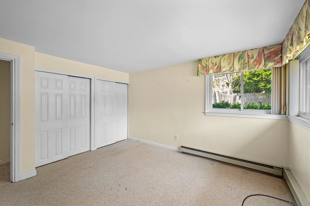 Photo of 64 Amherst Rd