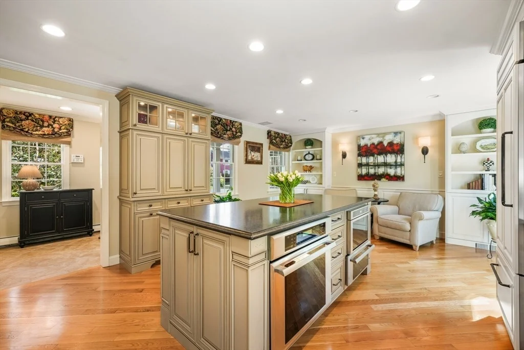 Photo of 51 Meadowbrook Road