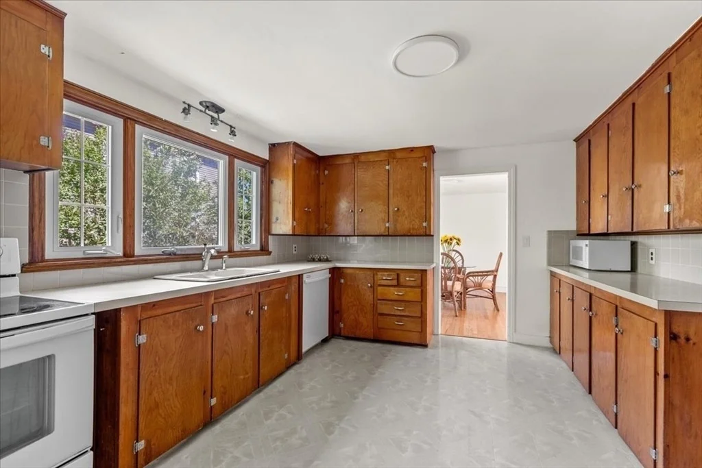 Photo of 30 Irving