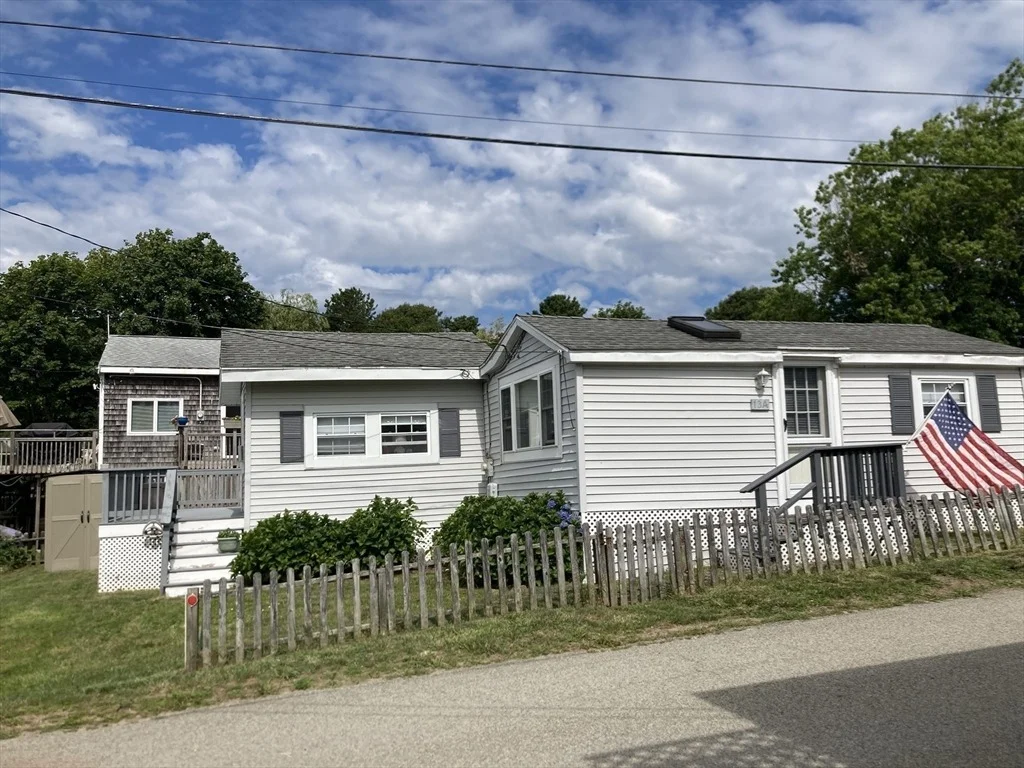 Photo of Unit A at 13 Thompson Road