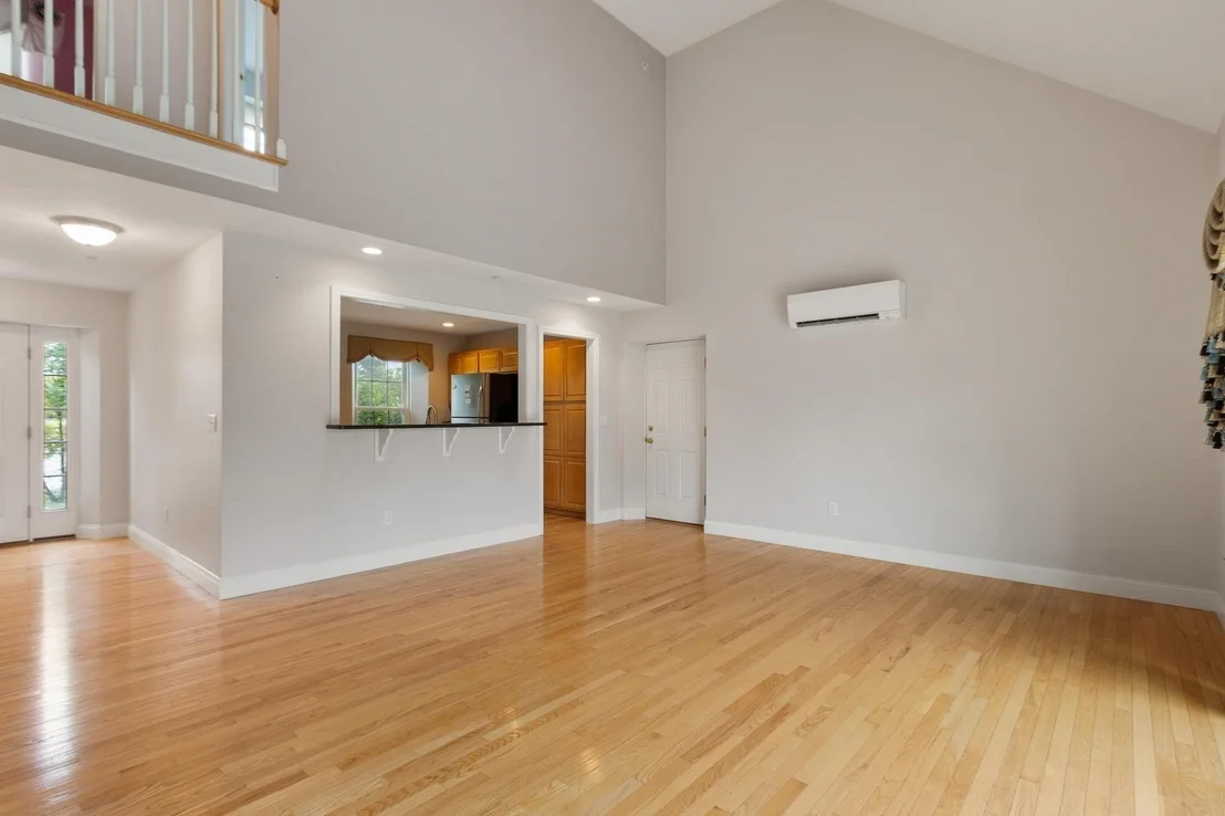 Photo of 2 Adams Cir (Devens)