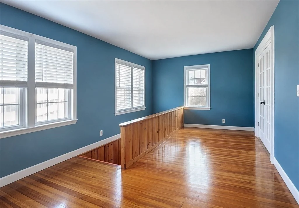 Photo of 30 Rockland Cir