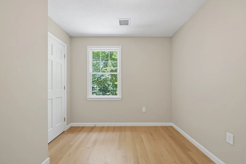 Photo of 45 Baron Rd