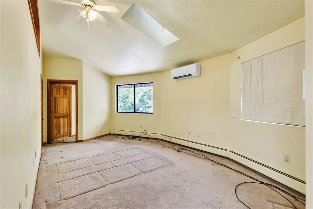 Photo of 150 Hampton St