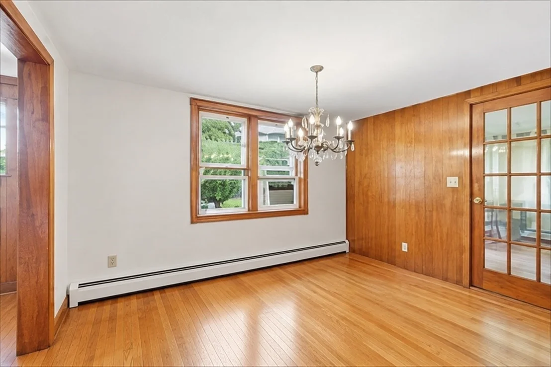 Photo of 12 Summer Hill Rd