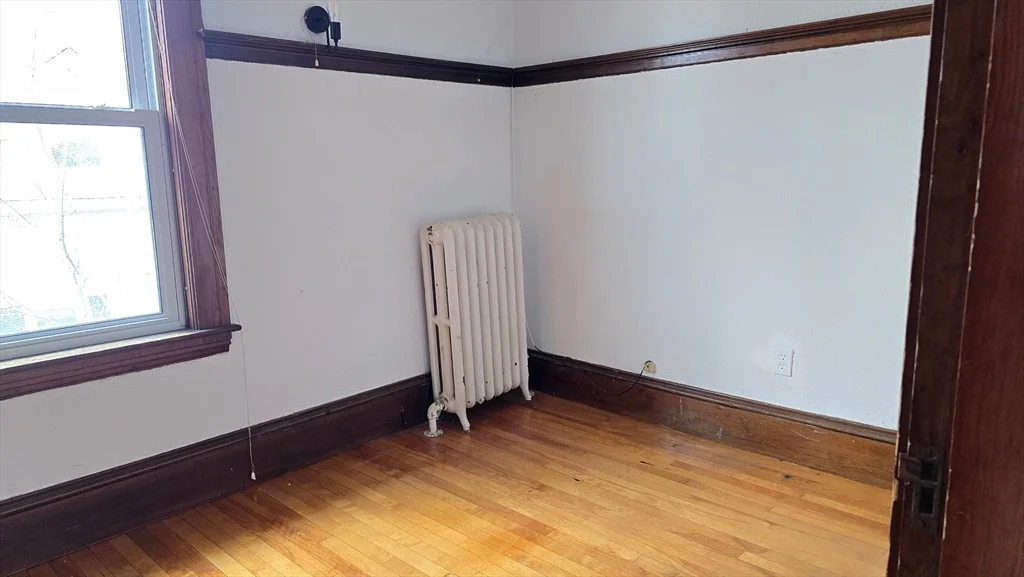 Photo of 336 Burncoat Street