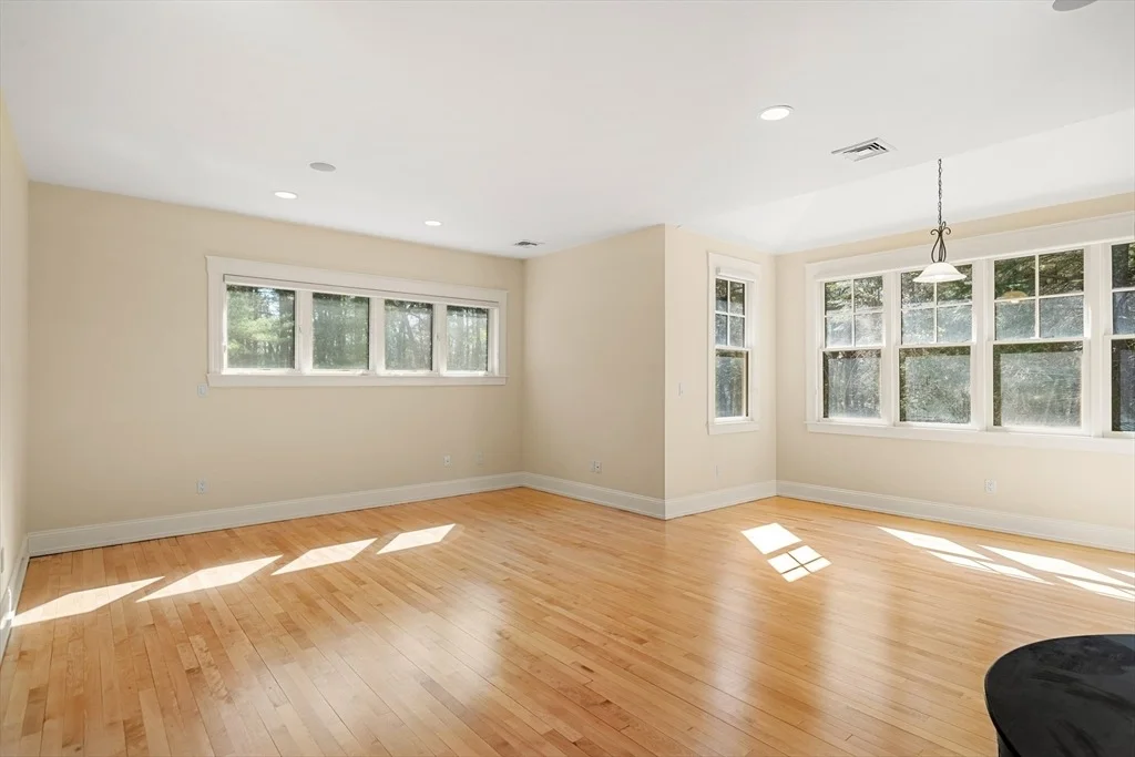 Photo of 57 Beaver Pond Road