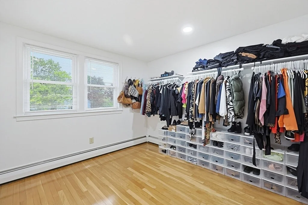 Photo of 9 Denise Dr