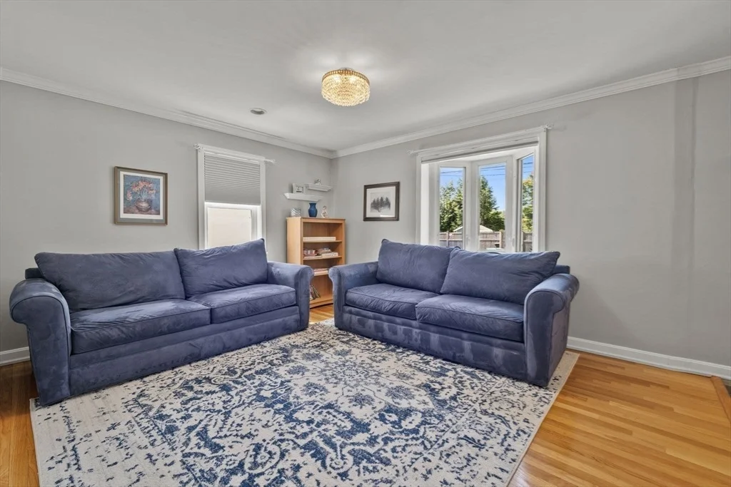 Photo of 2 Sonrel St