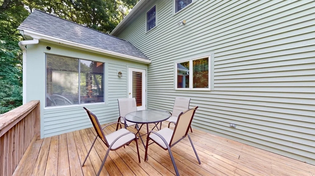 Photo of 17 James Ave