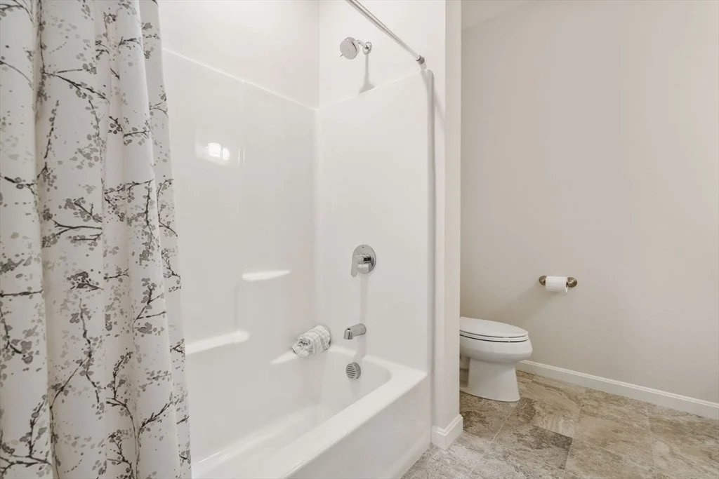 Photo of Unit 5211 at 50 Coppersmith Way