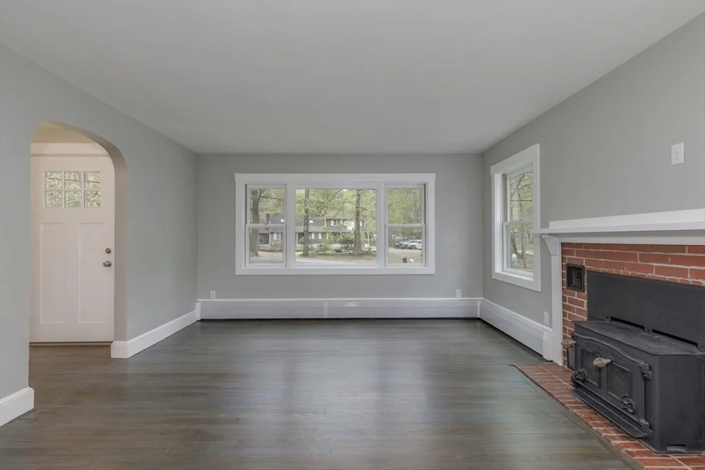 Photo of 50 Piscataqua Rd