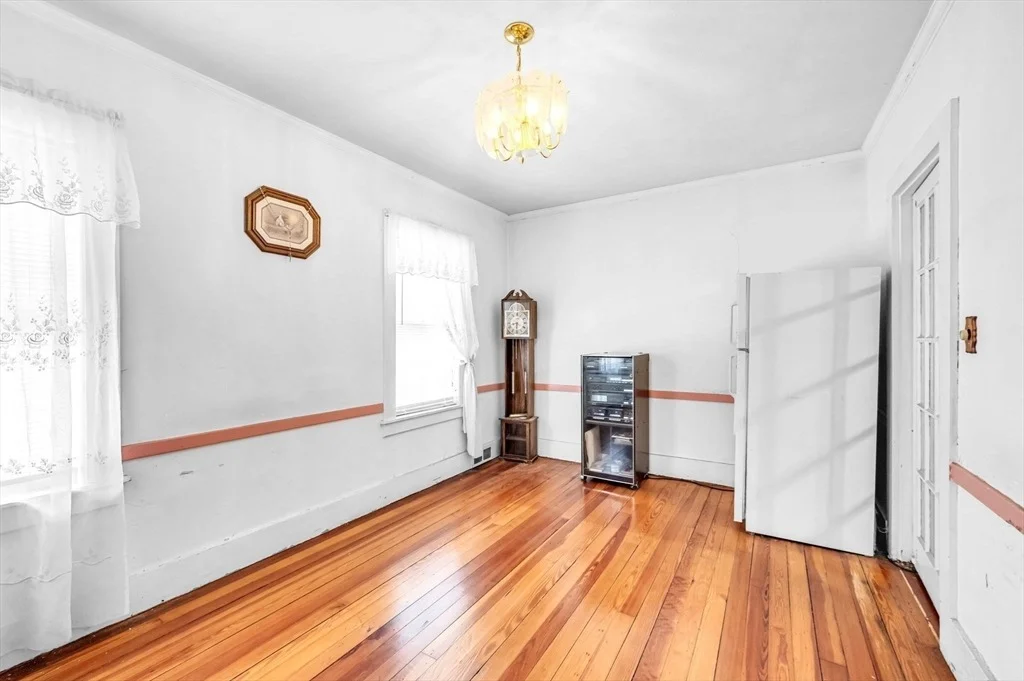 Photo of 76 Howard St