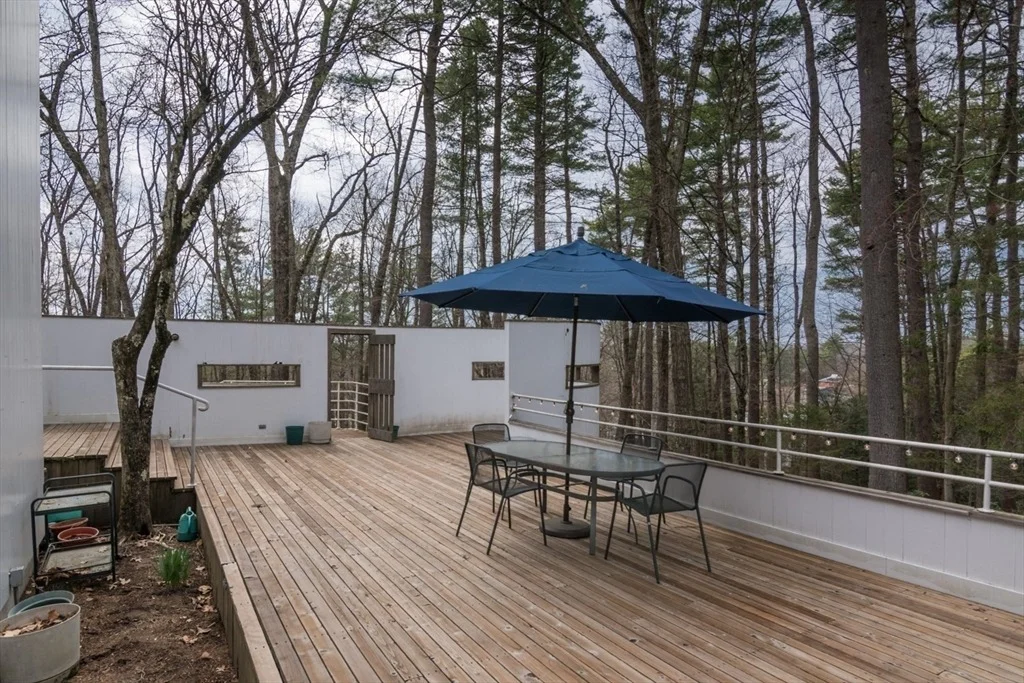 Photo of 43 Morgan Cir