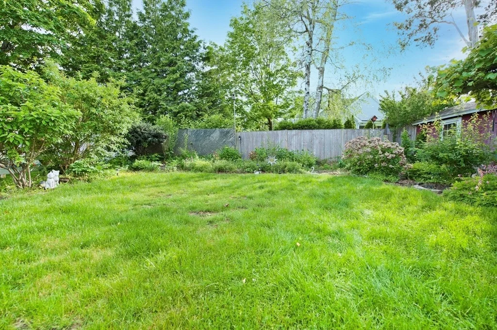 Photo of 38 Kimball Beach Rd