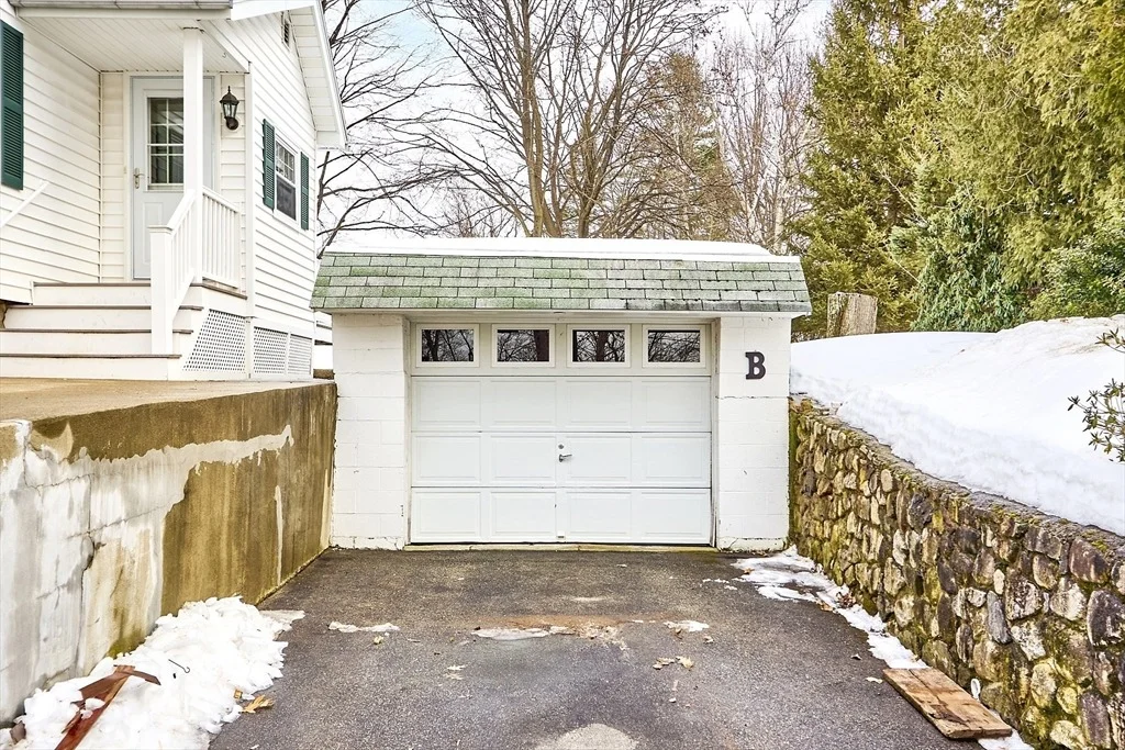 Photo of 28 Birch Ave
