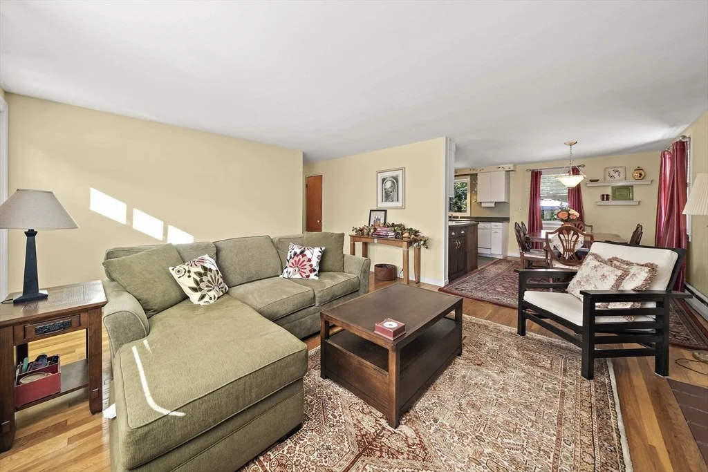 Photo of 12 Dix Rd