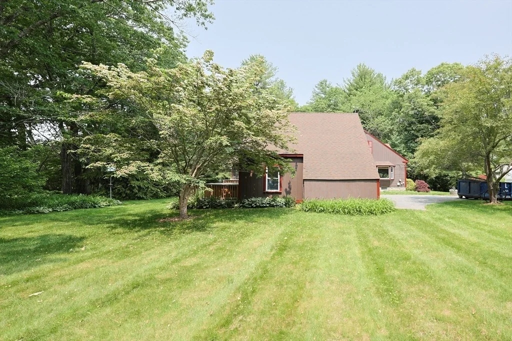 Photo of 16 Birch Ln