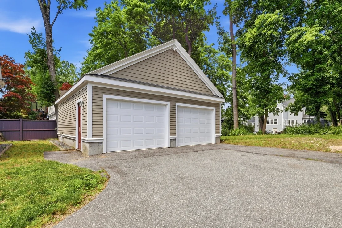 Photo of 10 Wolcott Ave