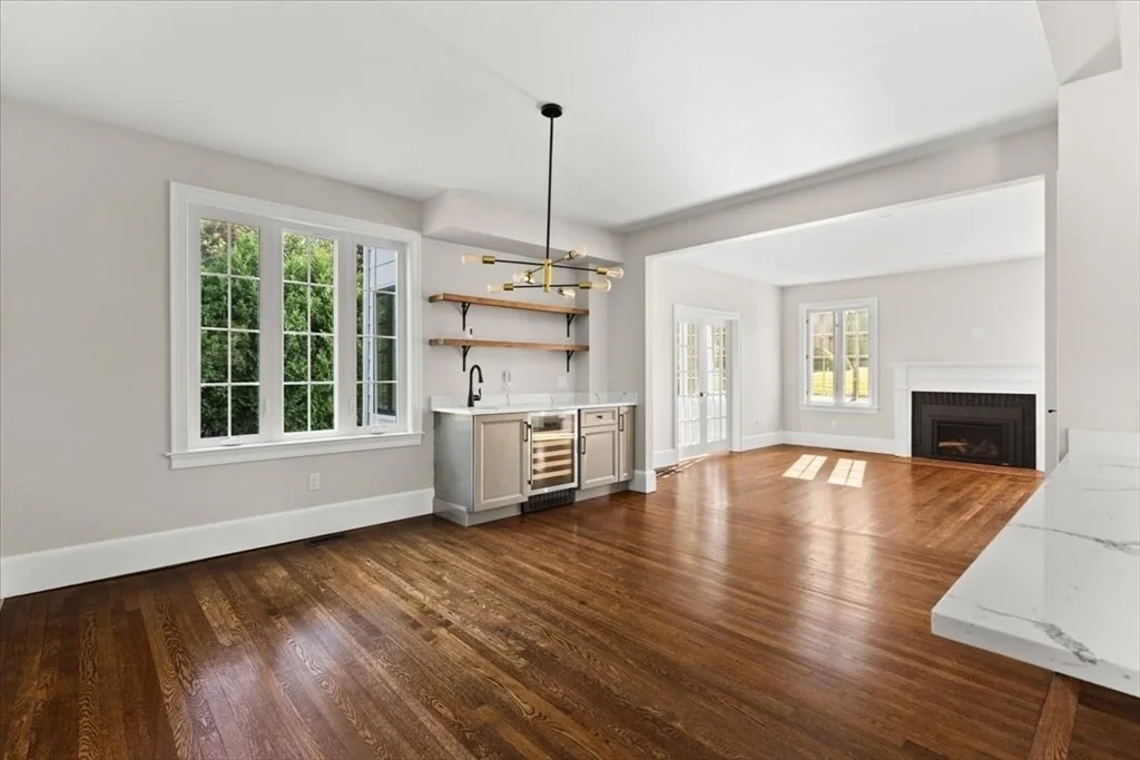 Photo of 8 Chilton Rd