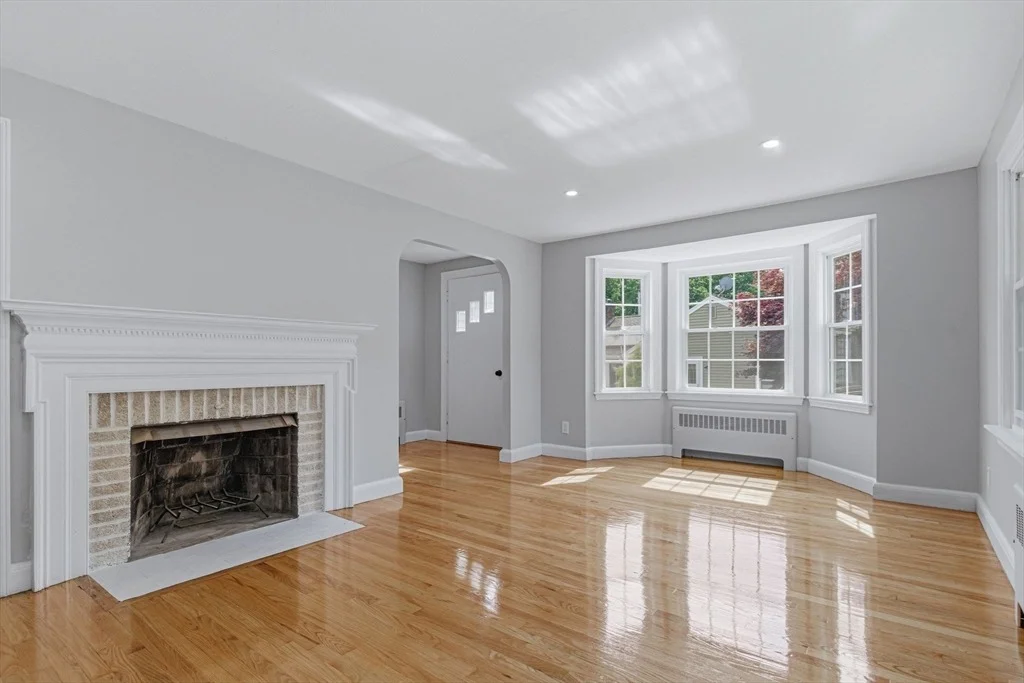 Photo of 95 Circle Dr