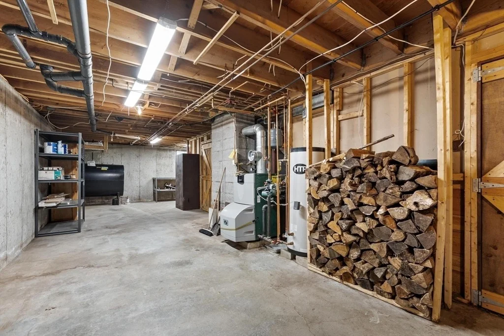 Photo of 688 Whitney St