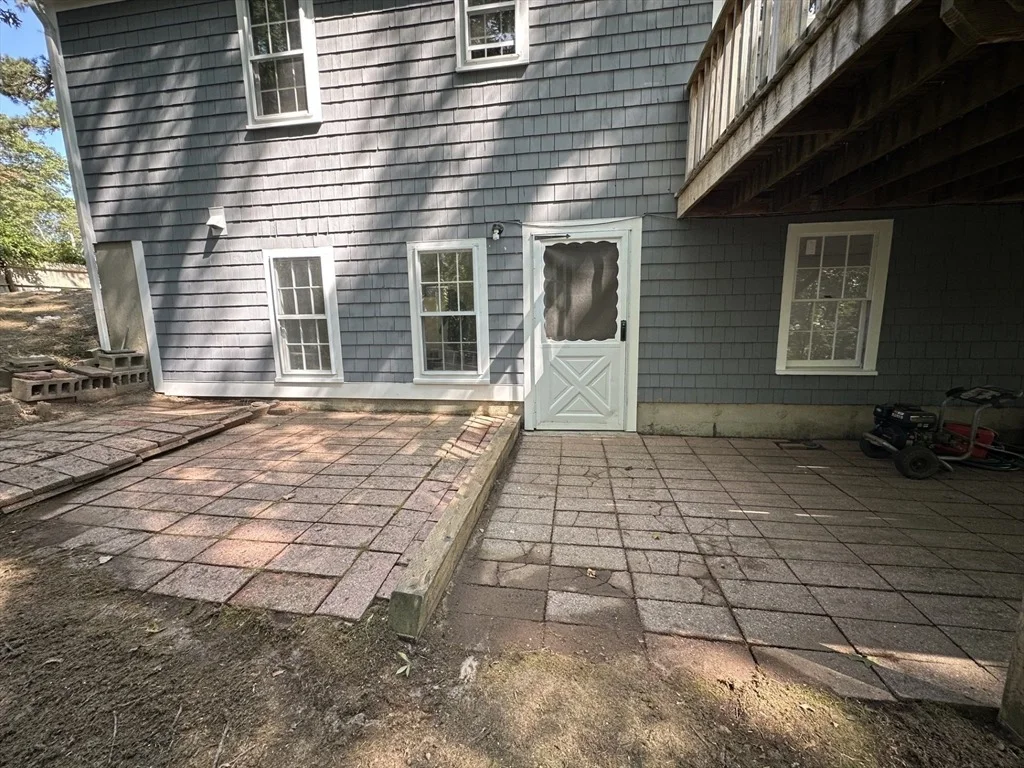Photo of 297 Strawberry Hill Rd